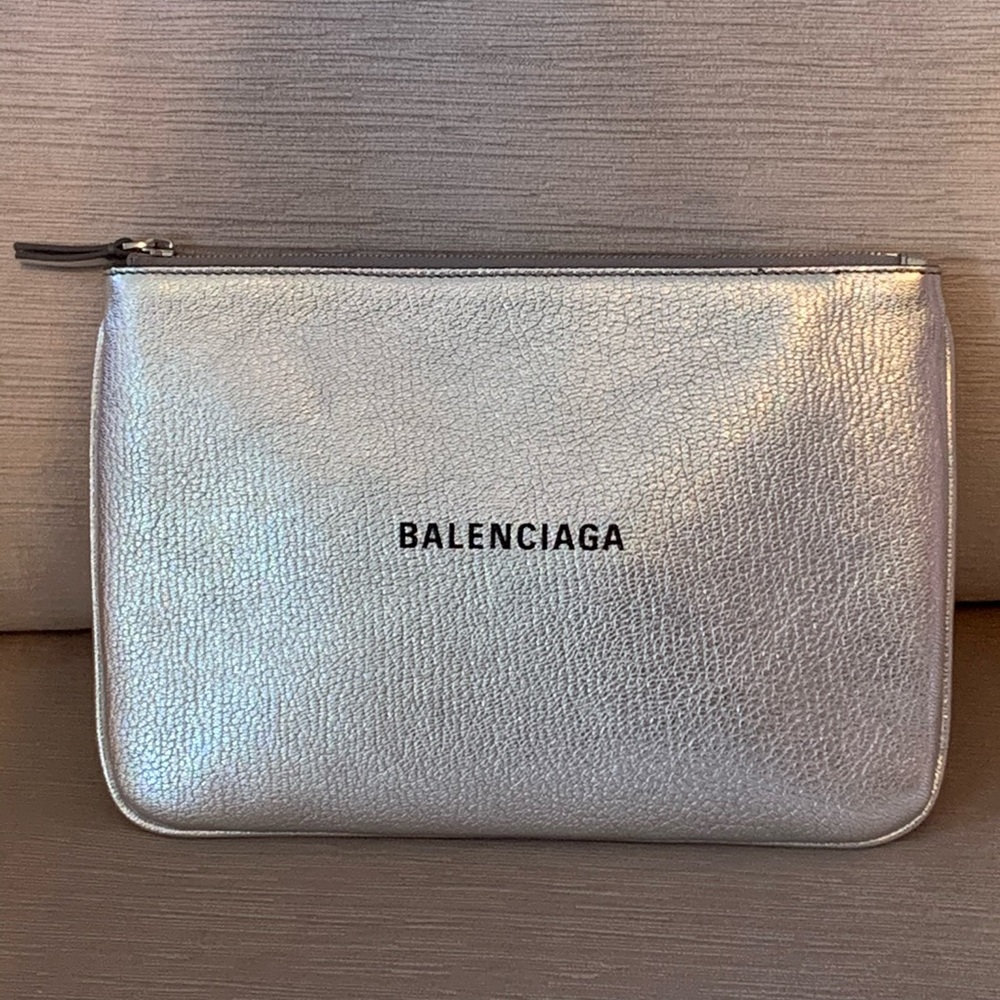 NEVER USED. Authentic Balenciaga Pouch